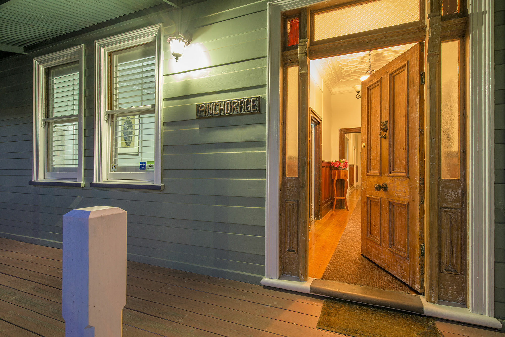 Mt Lyell Anchorage Hotel Queenstown Exterior foto